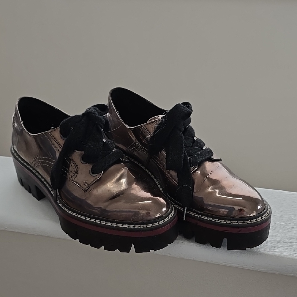 Metallic Lace-Up Women's Shoes